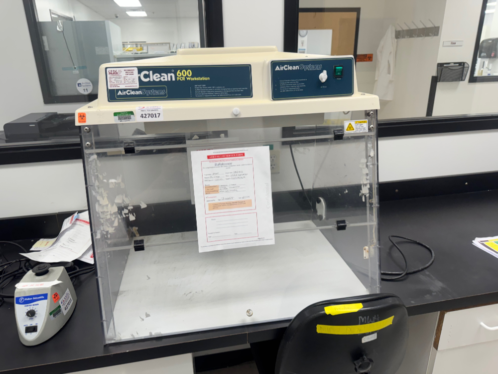 Image of AirClean 600 PCR Workstation